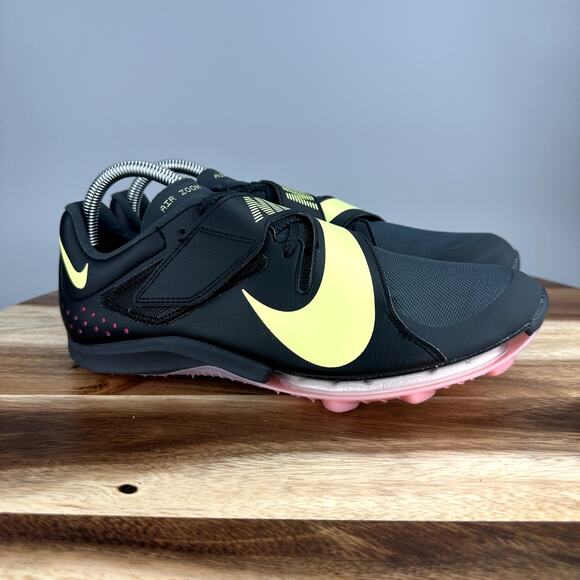 nike track spikes long jump